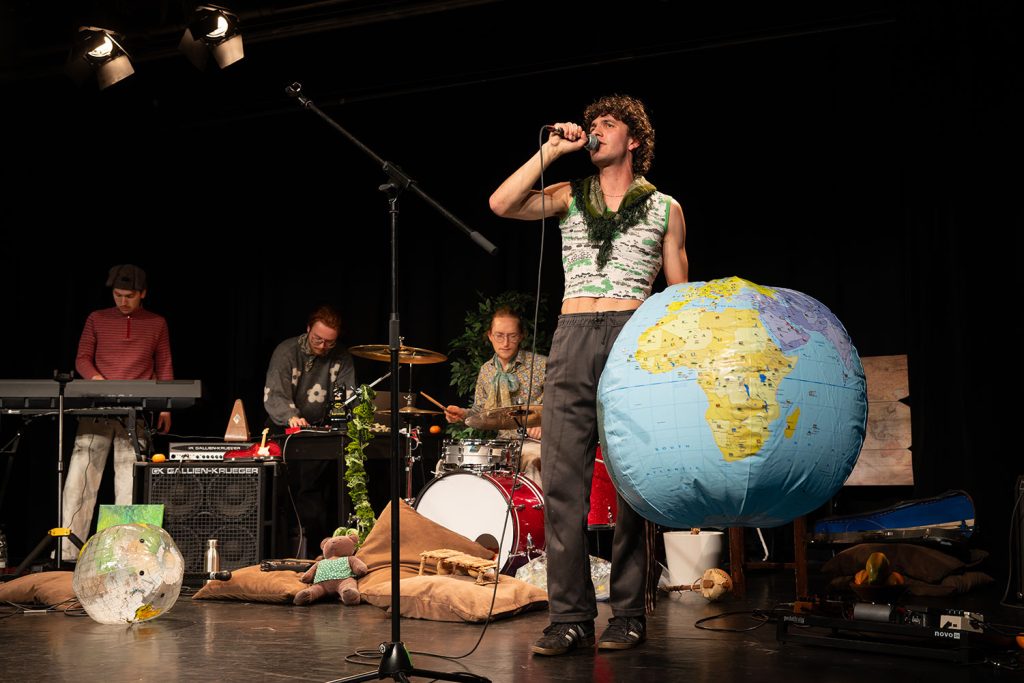 Down to Earth, Rostock 2026, Foto: Maren Winter